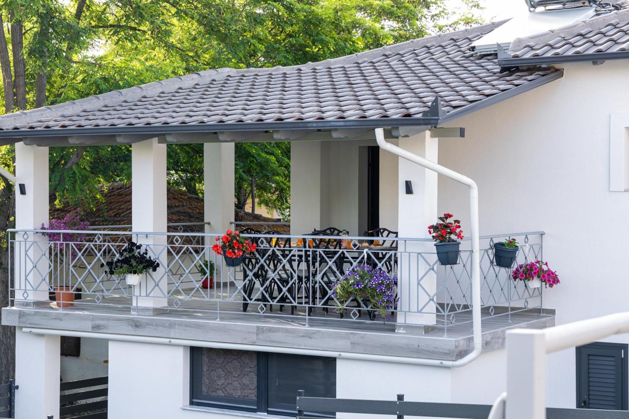 Montecasa Apartment Epanomi Bagian luar foto